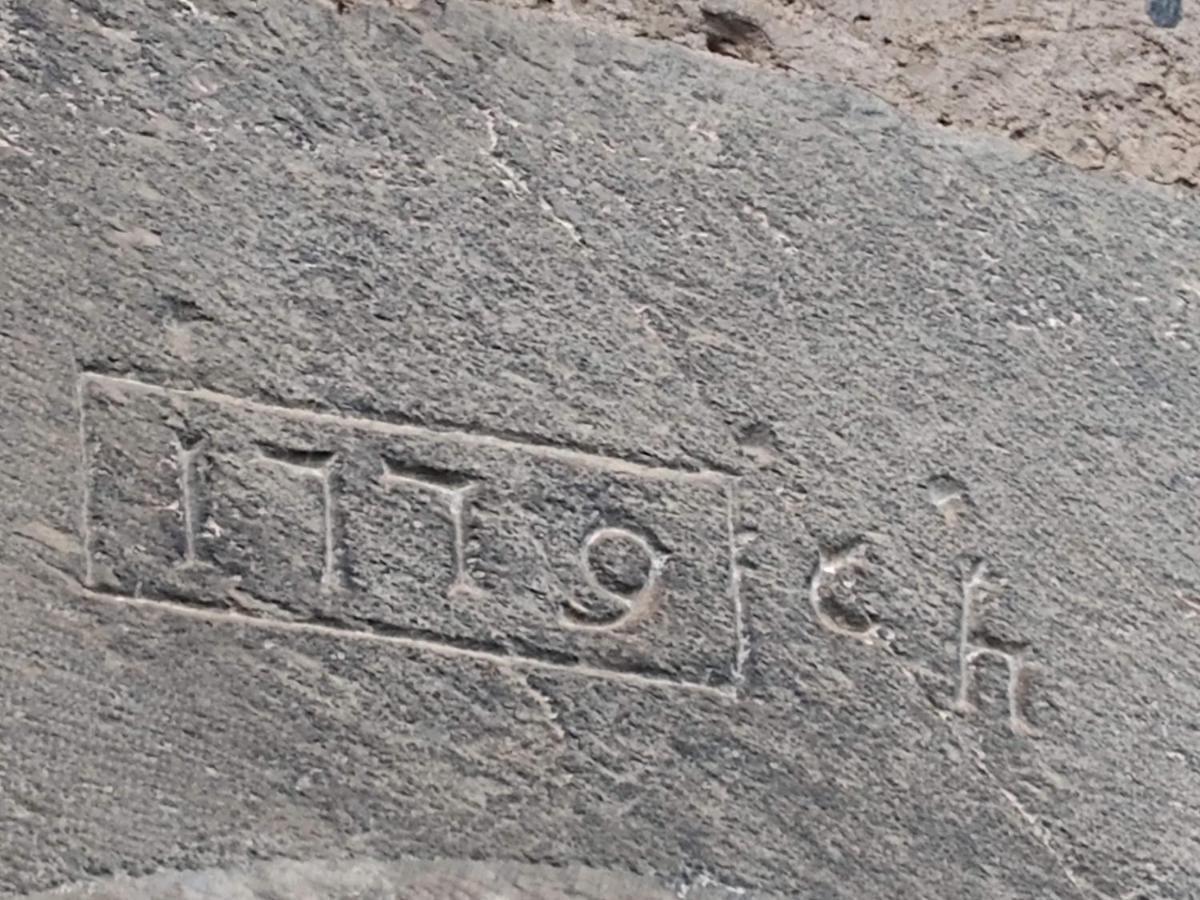 Chambre Ou Gite Dans Une Maison De Montagne - De Suzon A Zelie Entraigues  المظهر الخارجي الصورة